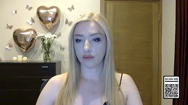 Snapshot of Wild_Silk_Desire chatting on 8, 5, 2026 Wild Silk Desire online show from 8, 5, 2026
