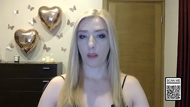 Snapshot of Wild_Silk_Desire chatting on 13, 5, 2026 Wild Silk Desire online show from 13, 5, 2026