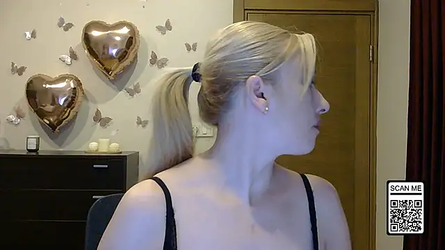 Snapshot of Wild_Silk_Desire chatting on 16, 5, 2026 Wild Silk Desire online show from 16, 5, 2026