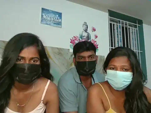 Snapshot of Tamil_india_couples_ chatting on 25, 2, 2026 Tamil india couples online show from 25, 2, 2026