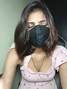 Isha Sax online show from 9, 11, 2025