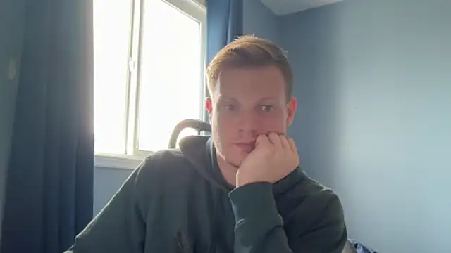 Snapshot of lustylyndon chatting on 5, 1, 2026 lustylyndon online show from 5, 1, 2026