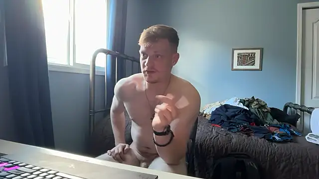 Snapshot of lustylyndon chatting on 6, 6, 2026 lustylyndon online show from 6, 6, 2026
