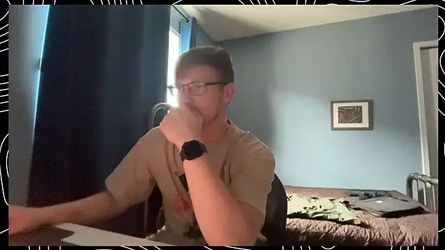 Snapshot of lustylyndon chatting on 2, 8, 2026 lustylyndon online show from 2, 8, 2026
