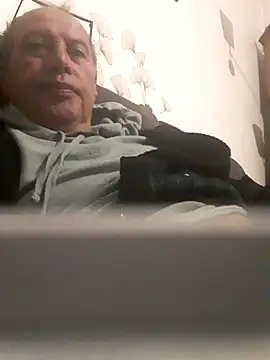 Vince072 online show from 1, 10, 2025