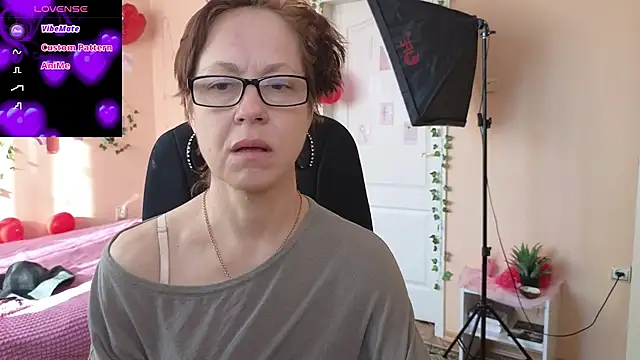 Snapshot of Ronda_Roni chatting on 18, 2, 2026 Ronda Roni online show from 18, 2, 2026