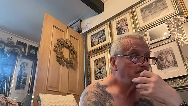 poggles online show from 9, 2, 2026