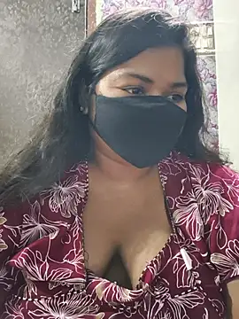 Snapshot of Liyaa_24 chatting on 19, 5, 2026 Liyaa 24 online show from 19, 5, 2026