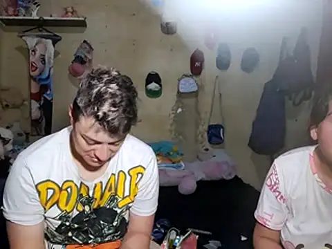 Snapshot of twodoo chatting on 14, 1, 2026 twodoo online show from 14, 1, 2026