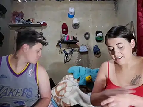 Snapshot of twodoo chatting on 12, 2, 2026 twodoo online show from 12, 2, 2026