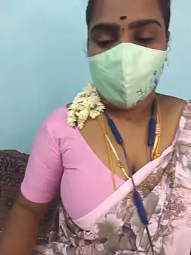 Snapshot of Tamil_riyalini12 chatting on 18, 6, 2026 Tamil riyalini12 online show from 18, 6, 2026