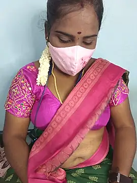 Snapshot of Tamil_riyalini12 chatting on 18, 7, 2026 Tamil riyalini12 online show from 18, 7, 2026