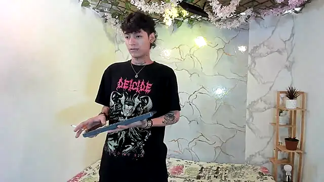 Snapshot of Bastian_boyshot77 chatting on 31, 5, 2026 Bastian boyshot77 online show from 31, 5, 2026