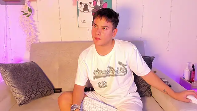 Snapshot of Young_Ben chatting on 2, 5, 2026 Young Ben online show from 2, 5, 2026