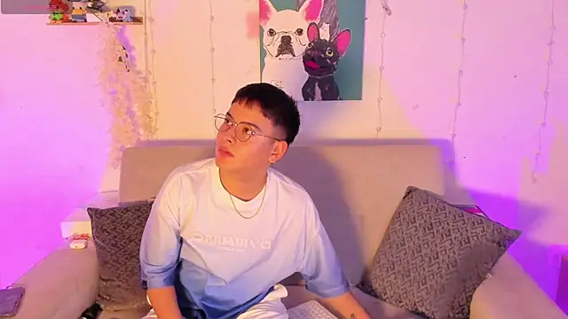 Snapshot of Young_Ben chatting on 16, 5, 2026 Young Ben online show from 16, 5, 2026