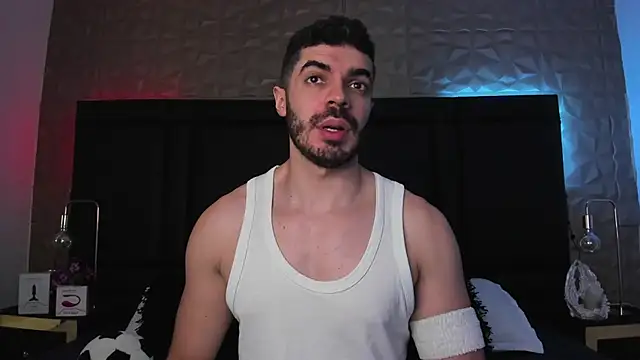 AxelThompson  online show from 14, 11, 2025