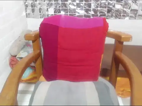 Snapshot of rose-crystal chatting on 21, 2, 2026 rose-crystal online show from 21, 2, 2026