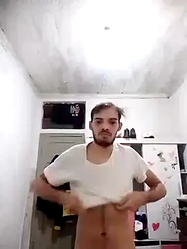 GuilhermeYuree online show from 7, 6, 2026