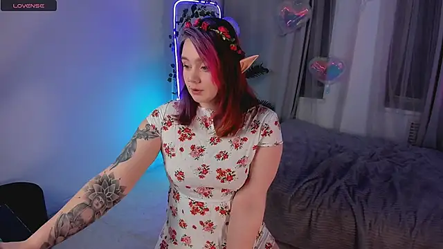 lunaalli online show from 10, 2, 2026