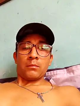 Snapshot of Angeles_198718 chatting on 13, 3, 2026 Angeles 198718 online show from 13, 3, 2026