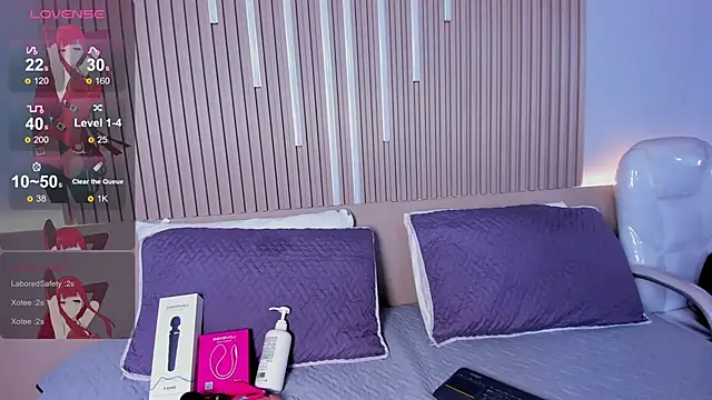 Camile cute online show from 10, 2, 2026