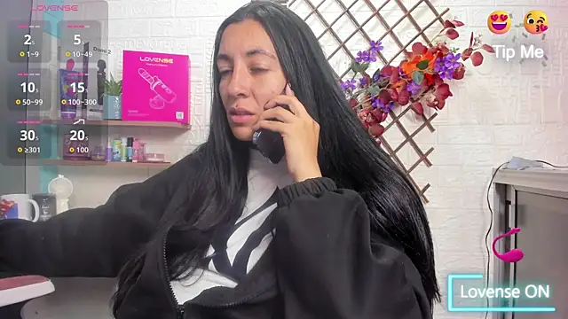 Snapshot of SALOME_KORLAND chatting on 20, 6, 2026 SALOME KORLAND online show from 20, 6, 2026