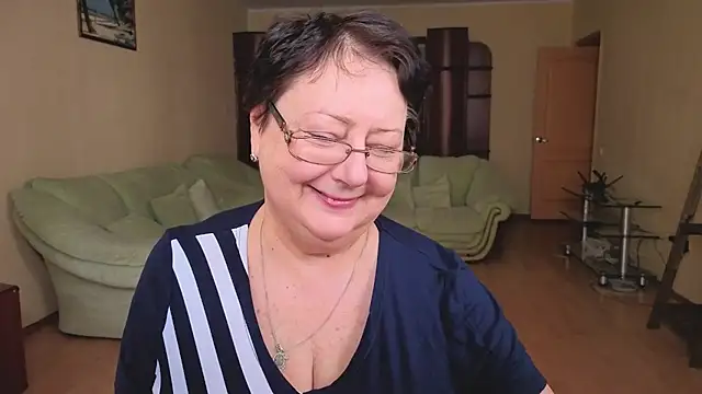 Margo Moll online show from 18, 2, 2026