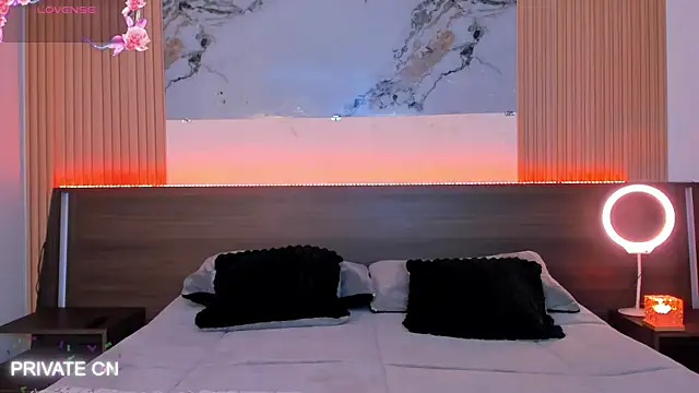 samanthaa moon online show from 25, 3, 2026