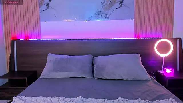 samanthaa moon online show from 26, 3, 2026