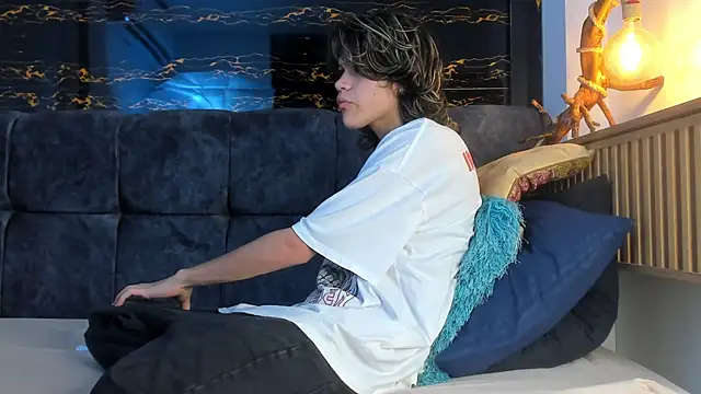 Diamond twink online show from 10, 10, 2025