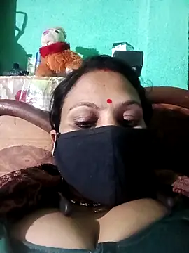 Snapshot of SHWETA1180 chatting on 14, 1, 2026 SHWETA1180 online show from 14, 1, 2026