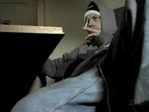 Snapshot of skateboy78 chatting on 15, 3, 2025 skateboy78 online show from 15, 3, 2025