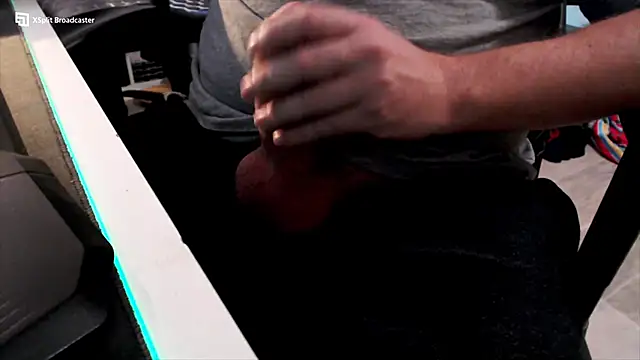 elgigologigante online show from 23, 10, 2025