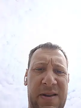 Snapshot of Alessio1987 chatting on 4, 7, 2026 Alessio1987 online show from 4, 7, 2026
