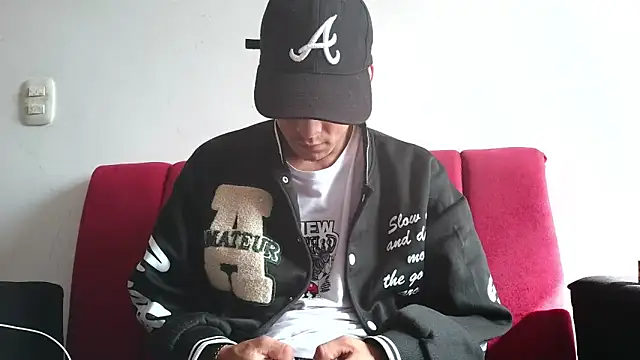 Snapshot of andrewcoopper1 chatting on 12, 2, 2026 andrewcoopper1 online show from 12, 2, 2026