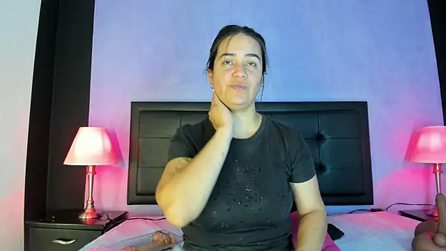 GreciaFox1 online show from 2, 3, 2026