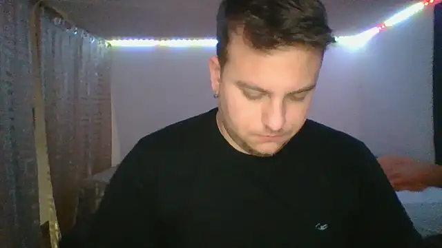 Snapshot of billy125thor chatting on 23, 12, 2025 billy125thor online show from 23, 12, 2025
