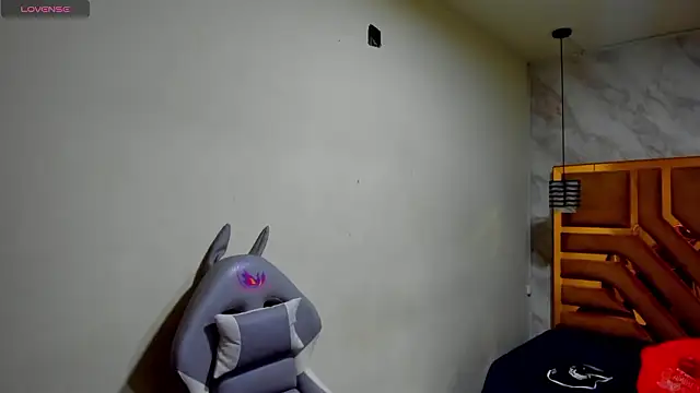 Luciifeer  online show from 4, 3, 2026