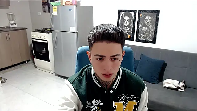 Snapshot of santii_ss chatting on 7, 1, 2026 santii ss online show from 7, 1, 2026