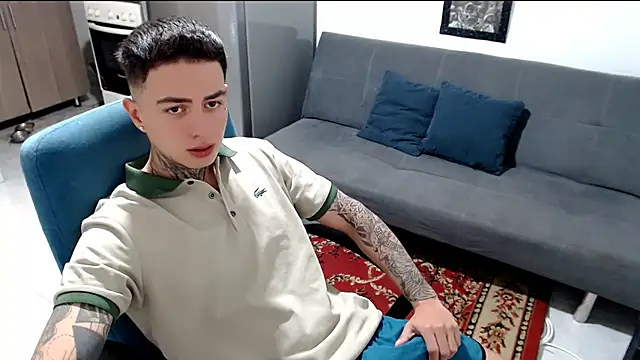 Snapshot of santii_ss chatting on 12, 1, 2026 santii ss online show from 12, 1, 2026