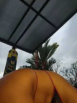 Yessica Lopezz online show from 14, 2, 2026