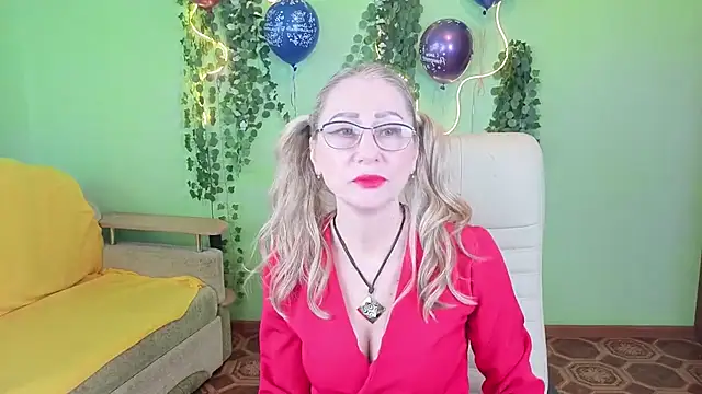 Snapshot of Habibi_Honeyy chatting on 11, 9, 2025 Habibi Honeyy online show from 11, 9, 2025