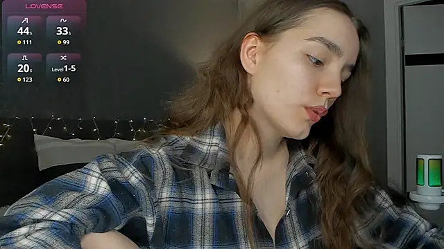 Snapshot of sweete_chantal chatting on 21, 4, 2026 sweete chantal online show from 21, 4, 2026