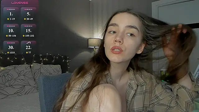 Snapshot of sweete_chantal chatting on 27, 4, 2026 sweete chantal online show from 27, 4, 2026