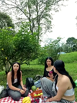 Snapshot of Celestee69 chatting on 6, 11, 2025 Celestee69 online show from 6, 11, 2025