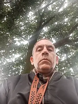 albert guzmann online show from 29, 10, 2025