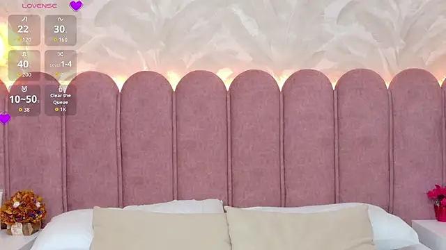 Agatha-Adams online show from 7, 4, 2026