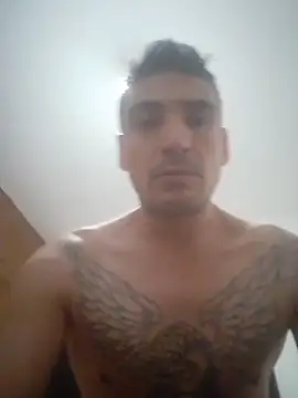 bigandstrong2217 online show from 15, 4, 2026