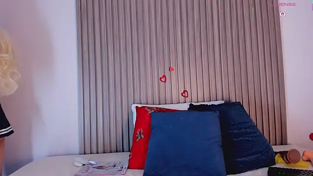 Blue Sixx online show from 5, 12, 2025