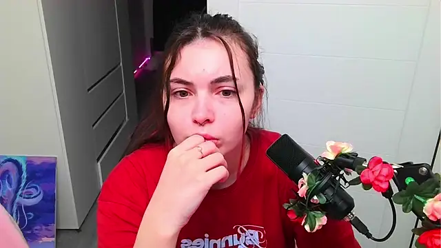 Snapshot of peachyness chatting on 27, 2, 2026 peachyness online show from 27, 2, 2026